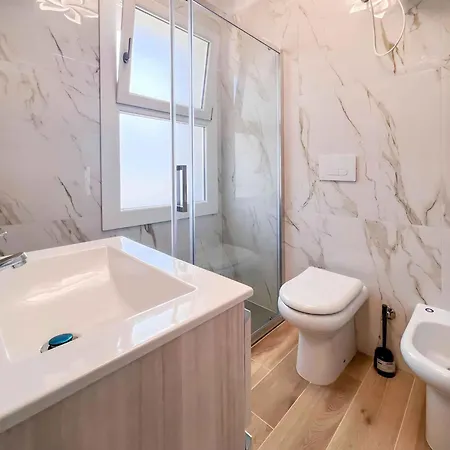 Appartement In 45666 *